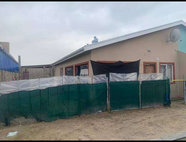 2 BEDROOM HOUSE FOR SALE IN SILWOOD HEIGHTS